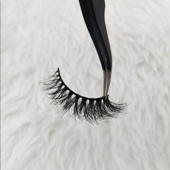 Magnetic eyelashes - Picture 3 of 5